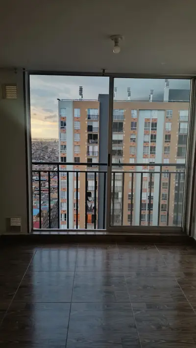 Apartamento en arriendo en Bogotá - foto 2