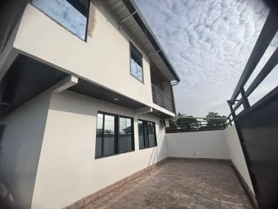 Se vende casa en acacias