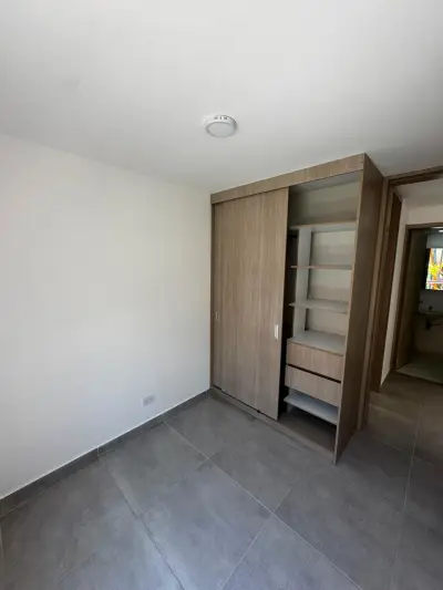 Apartamento en arriendo en Cali - foto 2