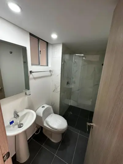 Apartamento en arriendo en Cali - foto 3